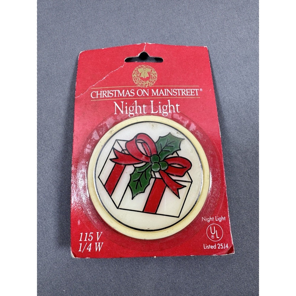 Christmas Nightlight Plug in With‎ Holiday Gift 115V Working NOS